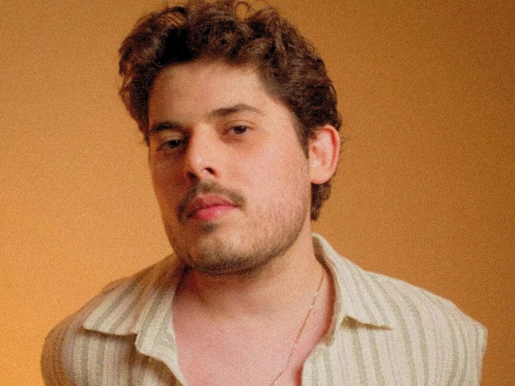AHMET HATİPOĞLU