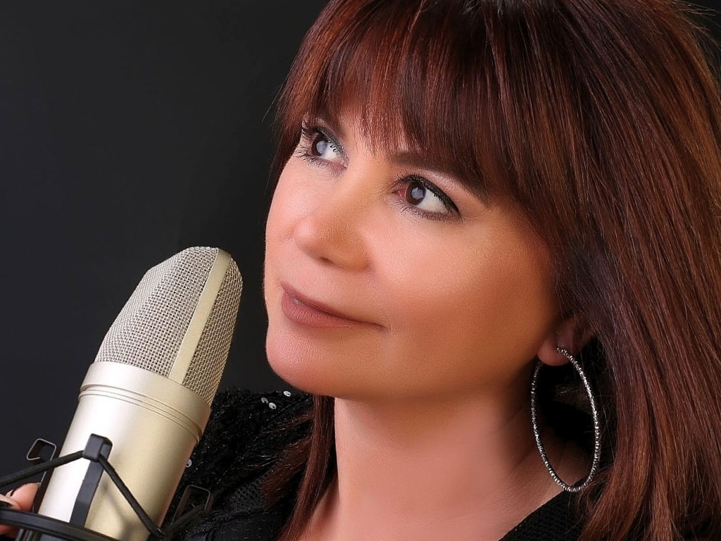 HÜLYA POLAT