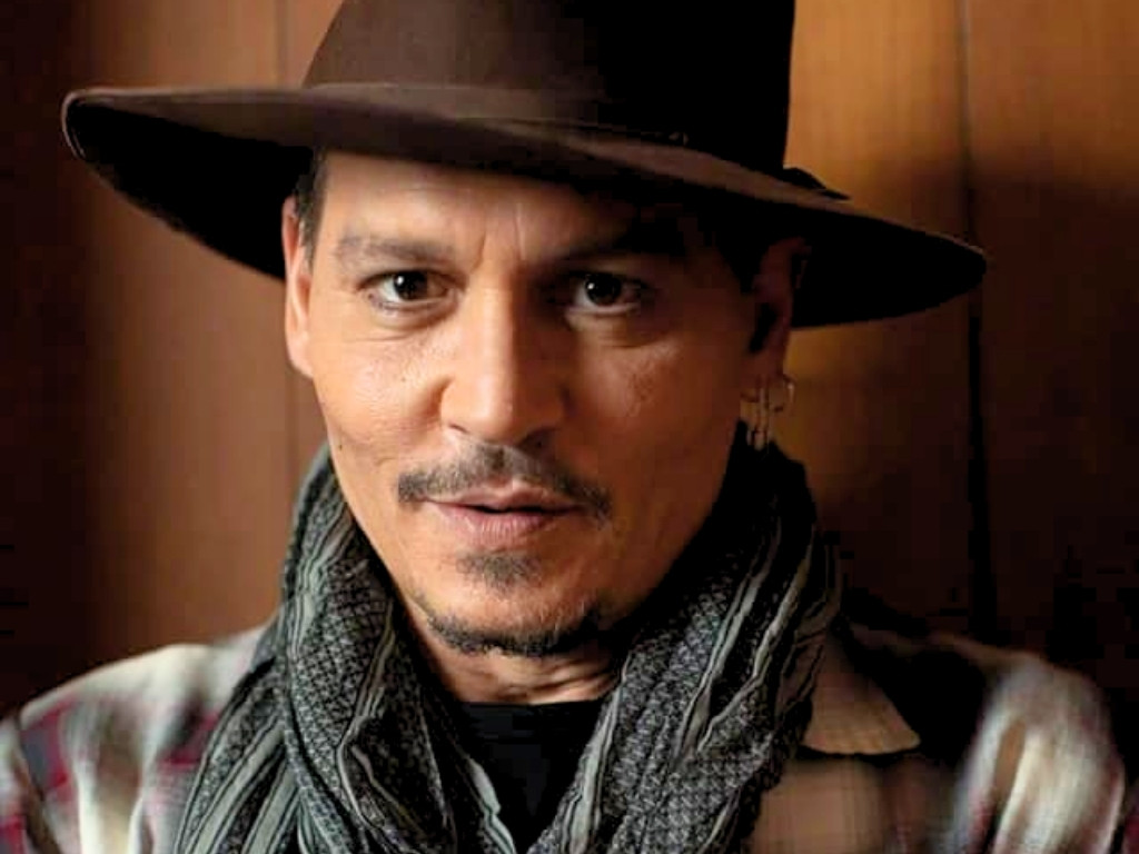 JOHNNY DEPP