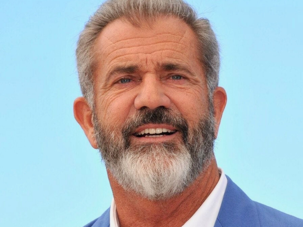 MEL GIBSON