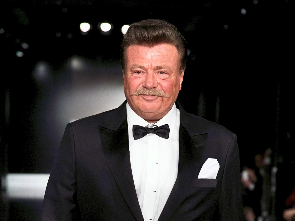 NURİ ALÇO