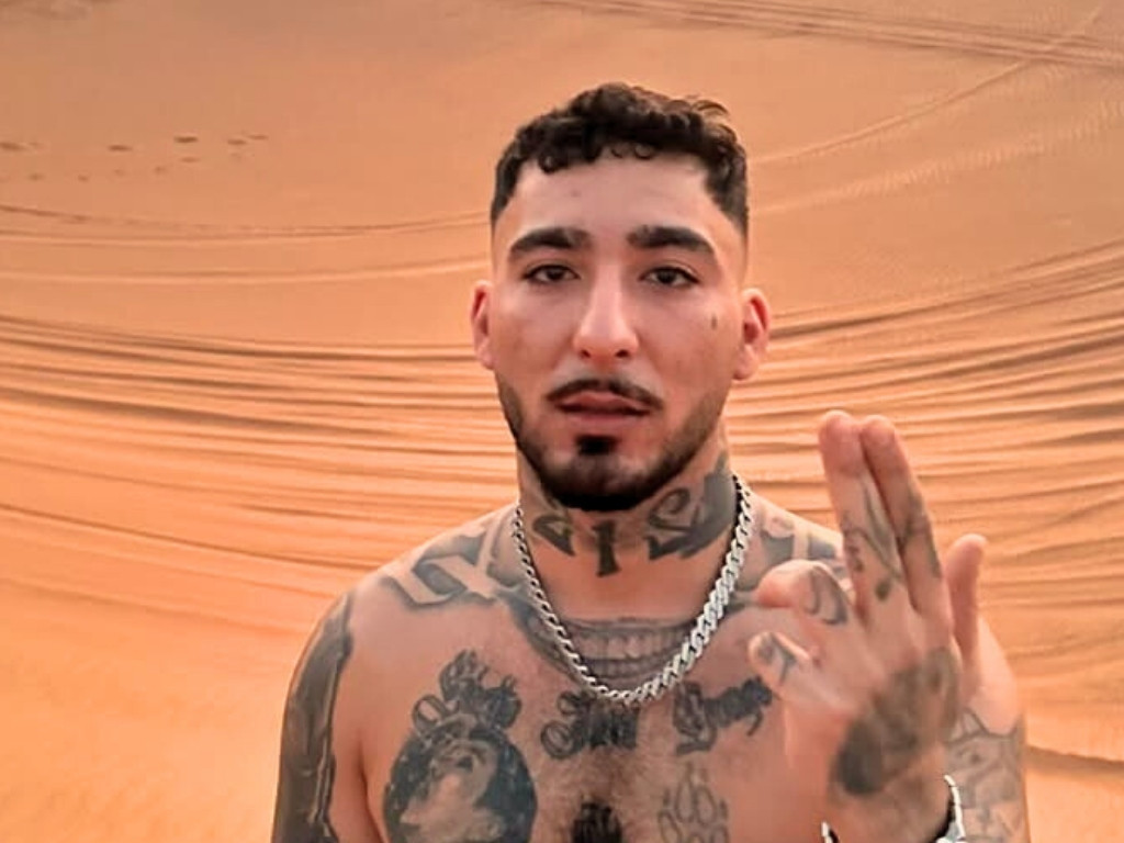 UZİ